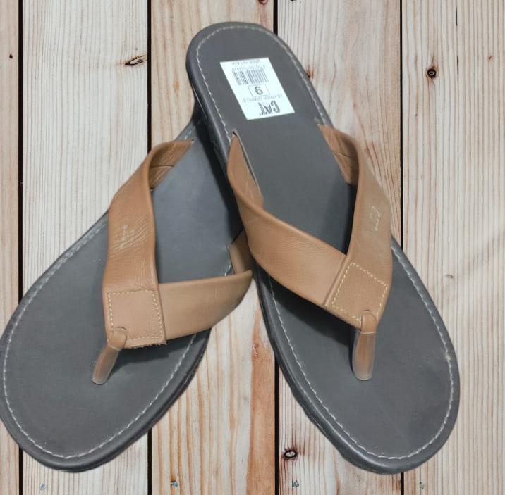 Free html5 bootstrap 4 template